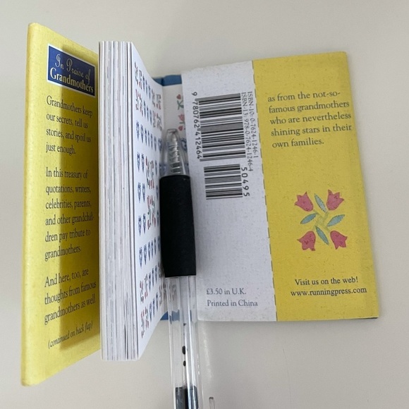 Grandmother Mini Quotation Book “In Praise of Grandmothers” Home Decor Book - Picture 10 of 12